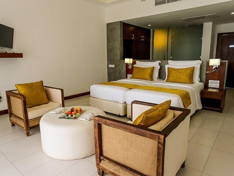 Готель Anilana Nilaveli 5*