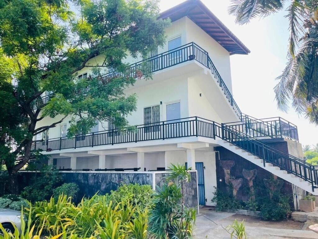 Hotel NN Beach Resort 2*