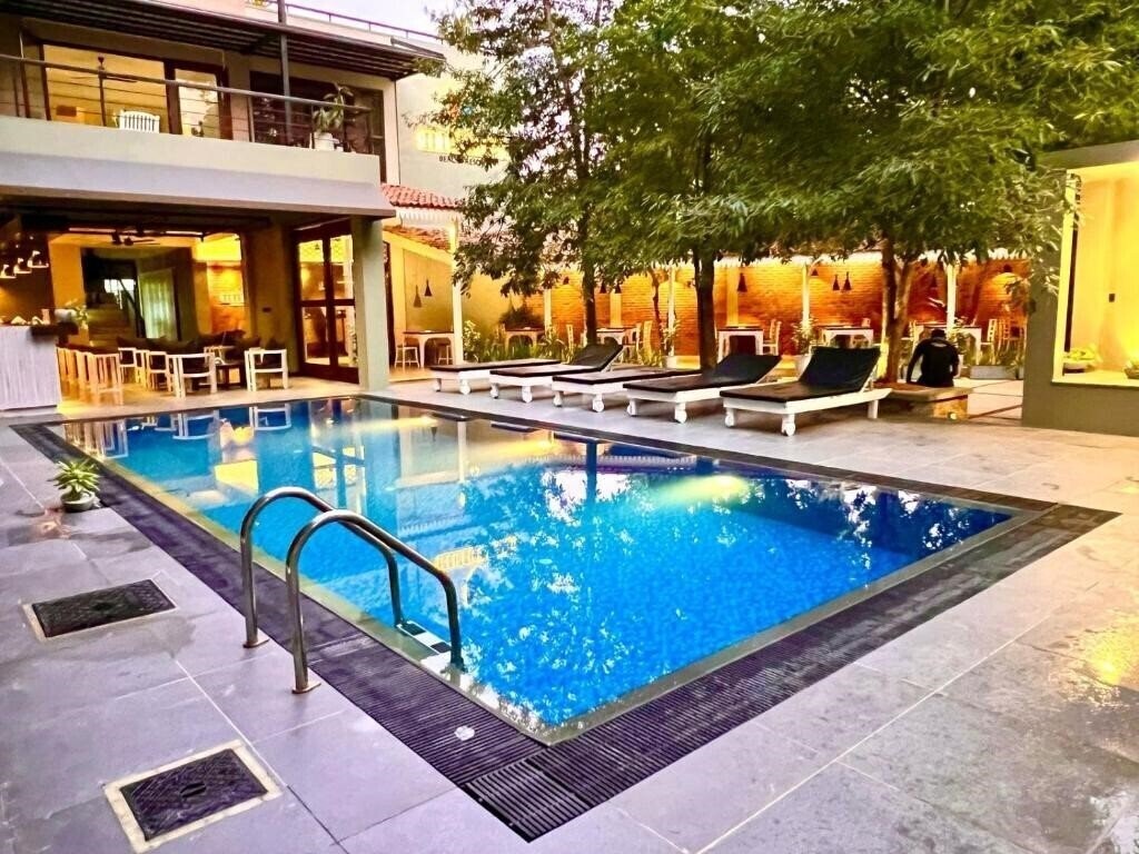 Отель Hiriketiya Beach Resort 4*