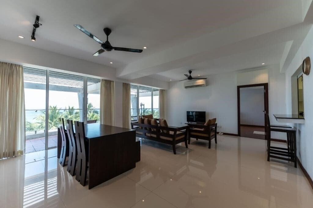 Картинка Oceanfront Condos Nilaveli Apartment 4*