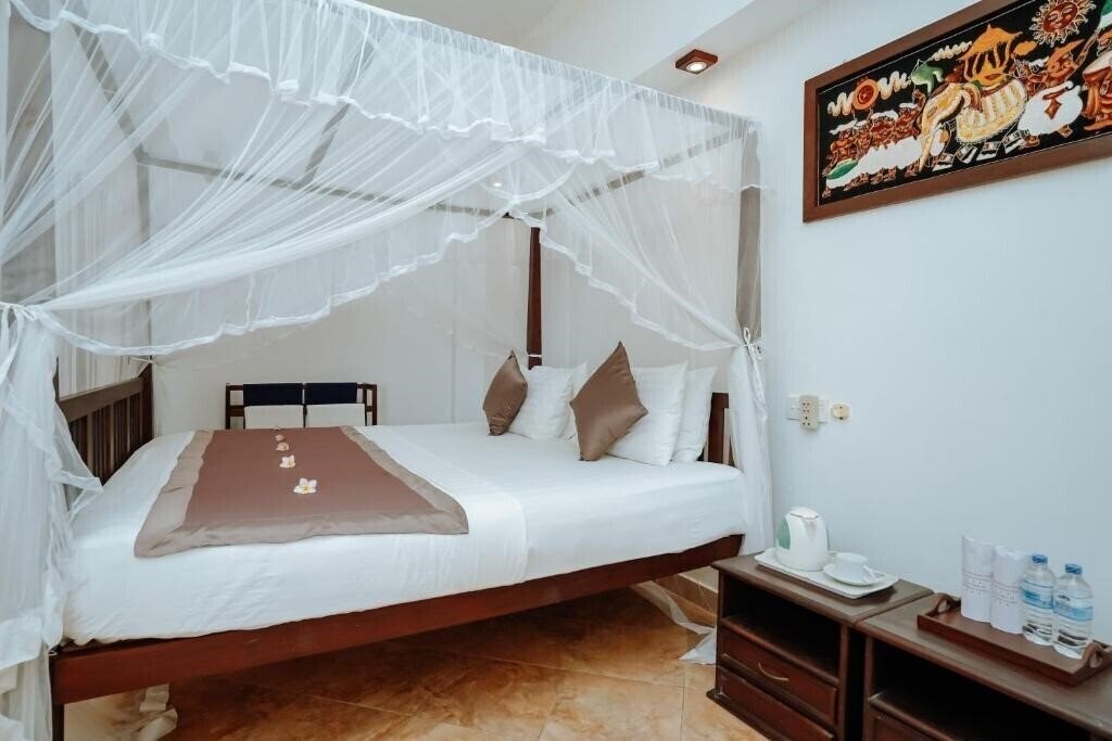 Готель Blue Sky Beach Resort 3*