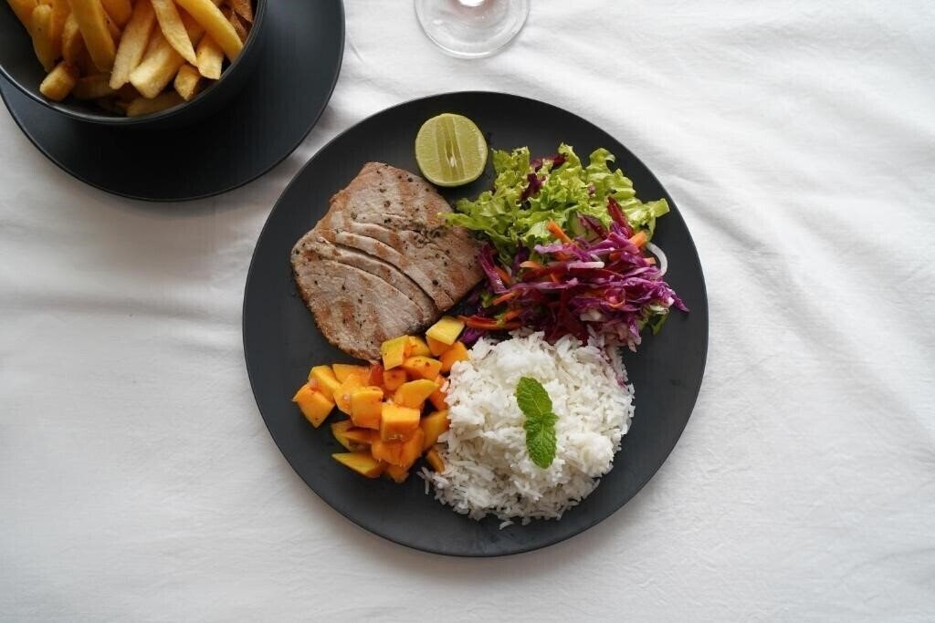 Фотографія Blue Sky Beach Resort 3*