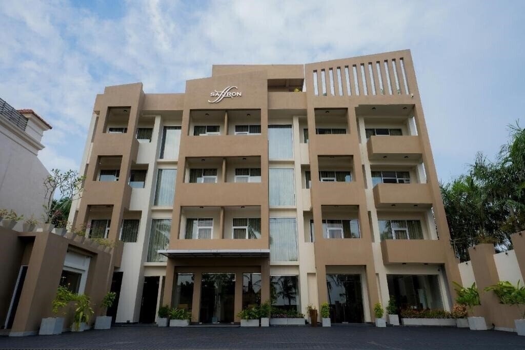 Hotel Saffron Hotel 3*