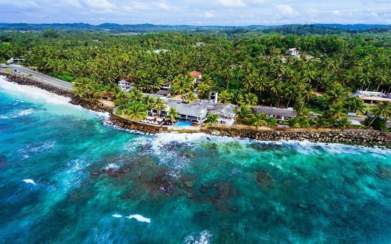 Готель Cantaloupe Aqua Boutique Zen Room 1*