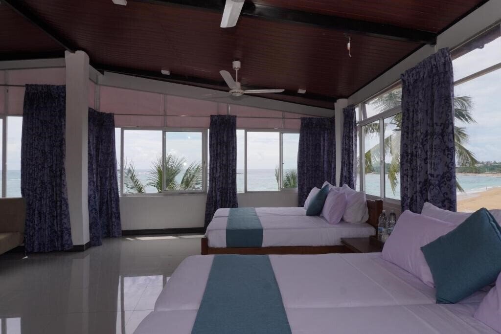 Zdjęcia Surf Una Beach Hotel 3*