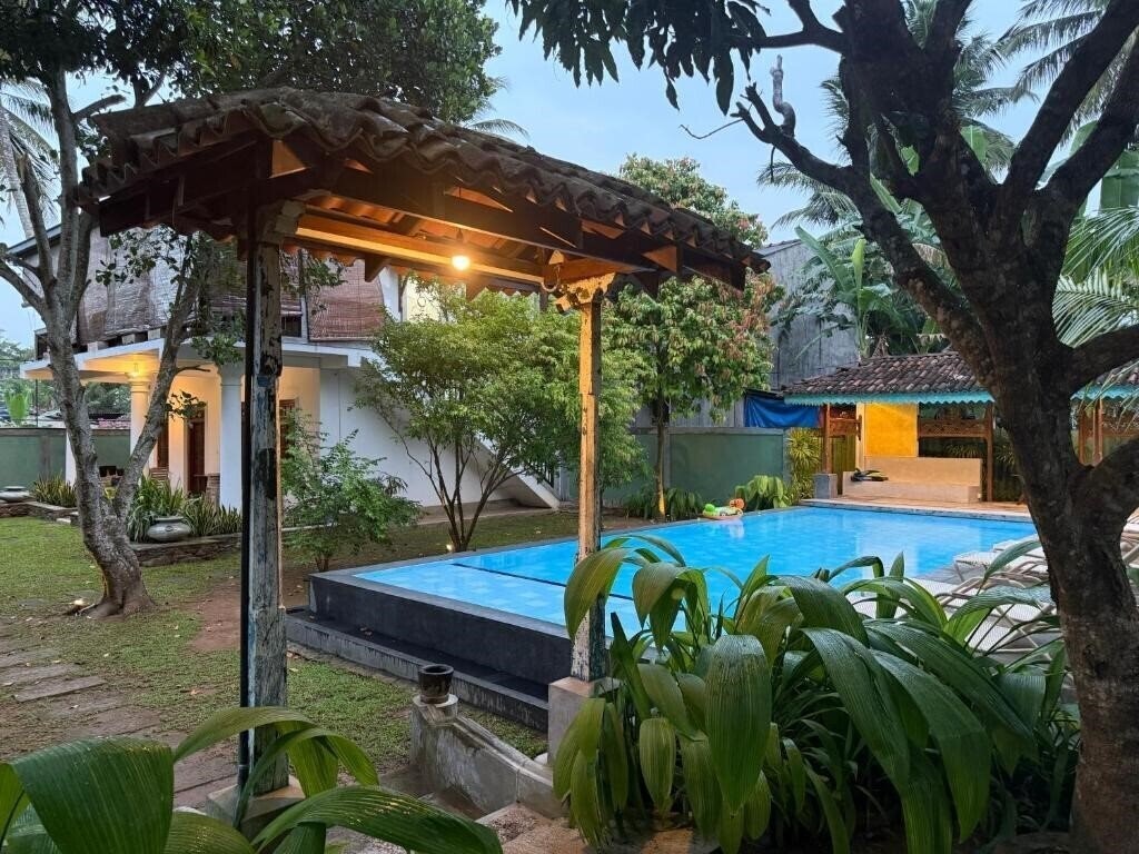 Отель Hiding Relaxation Rest Guest House 3*