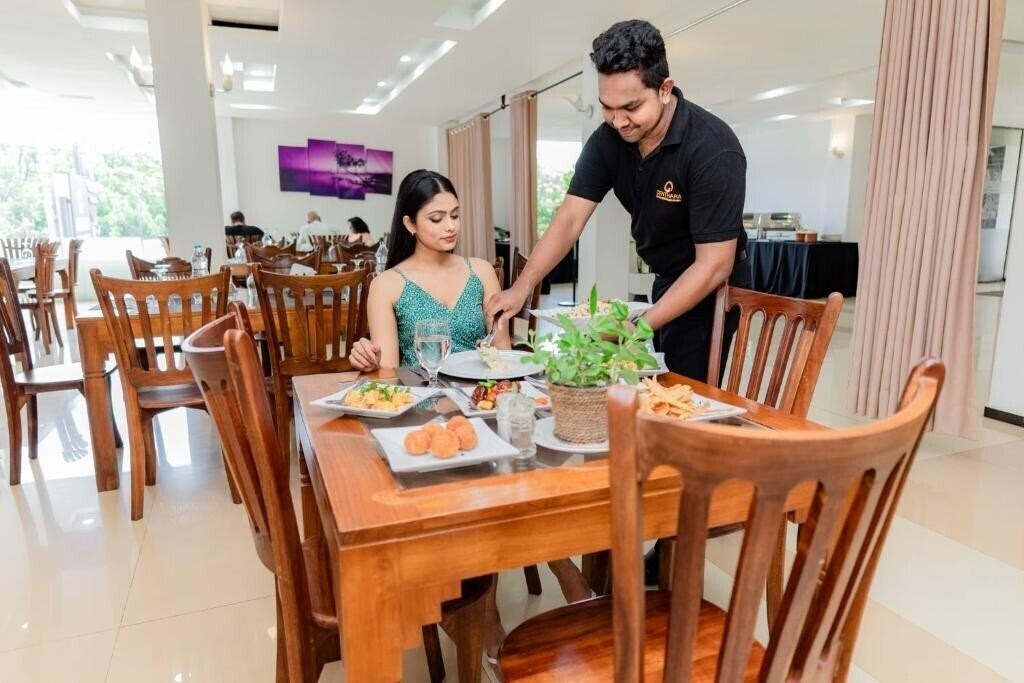 Зображення Centhara Beach Weligama 3*