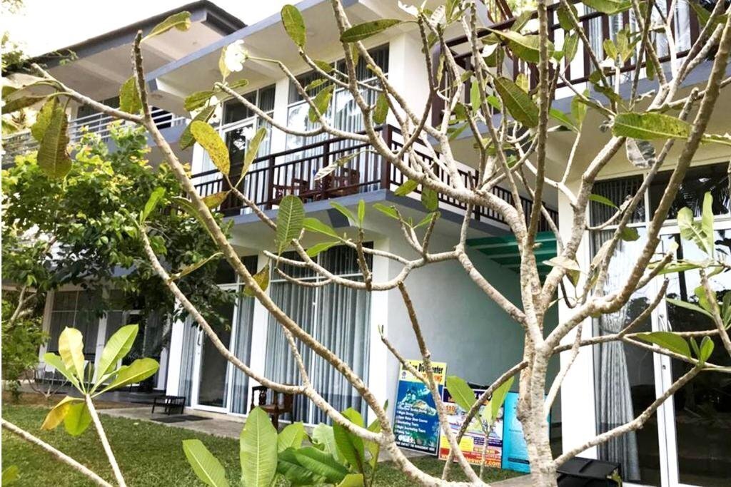 Hotel O2 Villas Weligama 4*