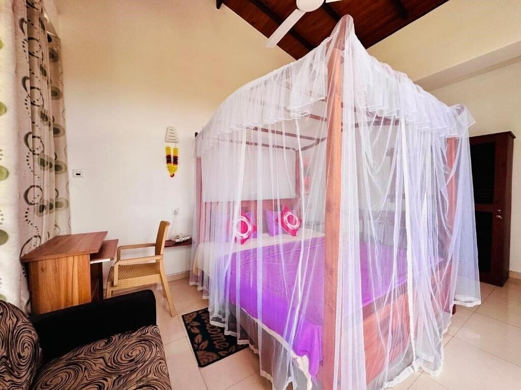 Hotel Iresort отель без категории