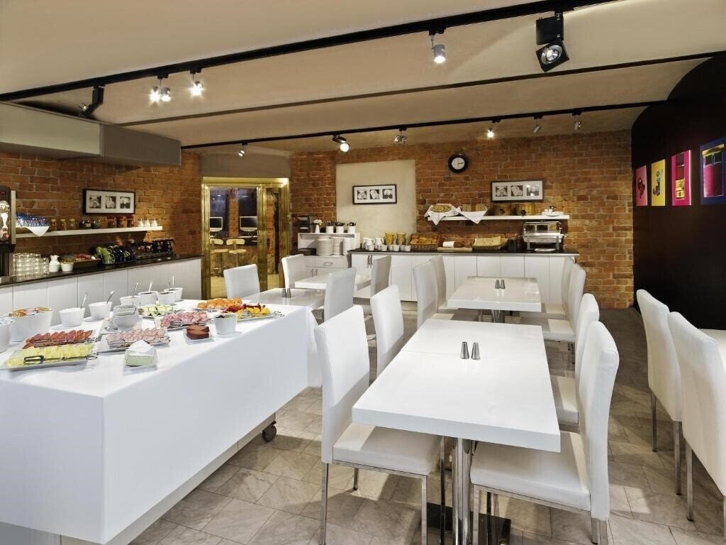 Зображення Ibis Styles Stockholm Odenplan 3*