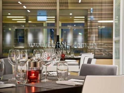 Отель Radisson Blu Waterfront 4*