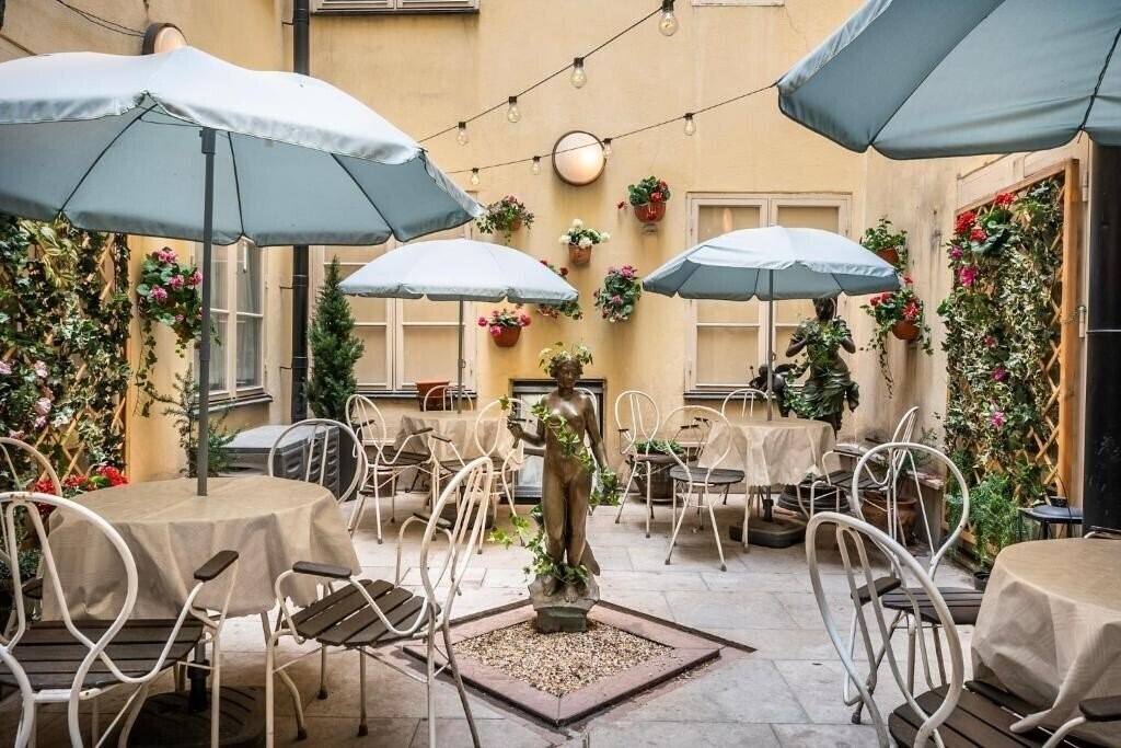 Фотографія Lady Hamilton Hotel 4*