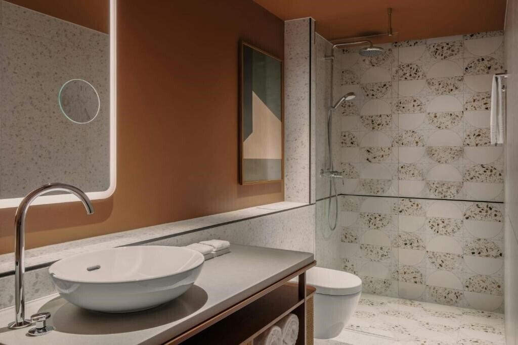 Фотография Sheraton Hotel And Towers 5*