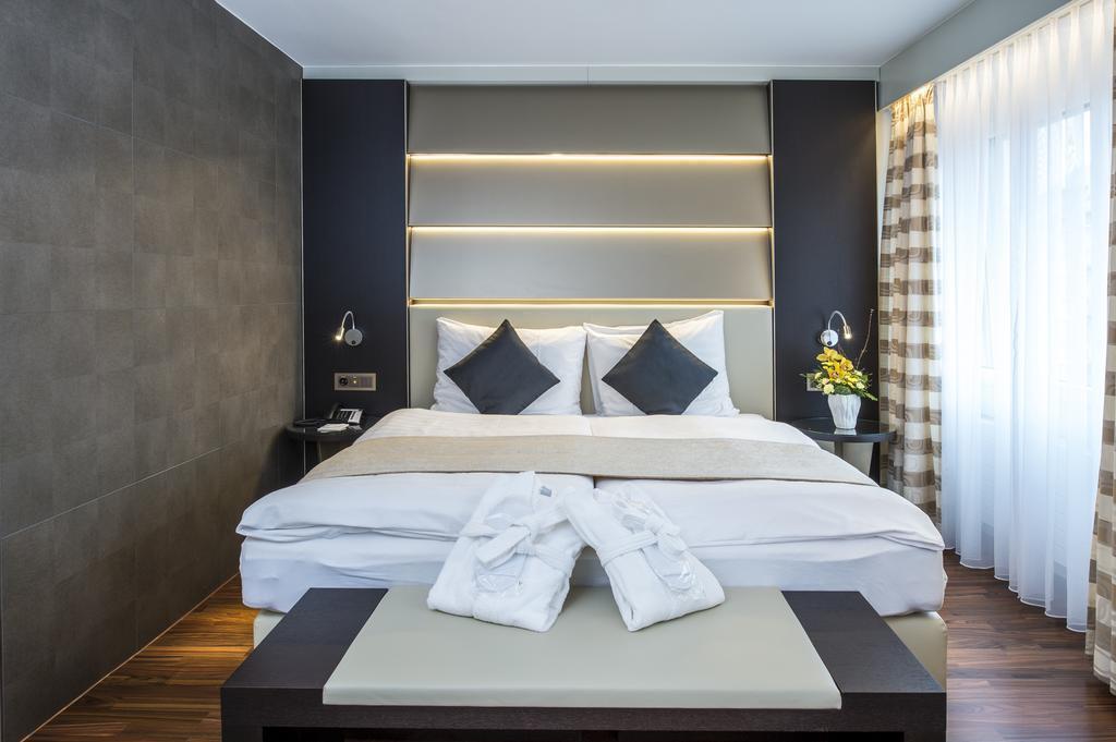 Zdjęcia Krone Unterstrass 4*