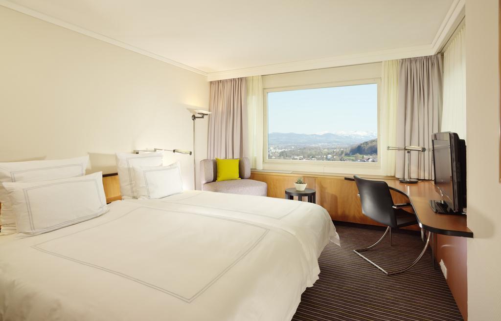 Фото Swissotel 4*