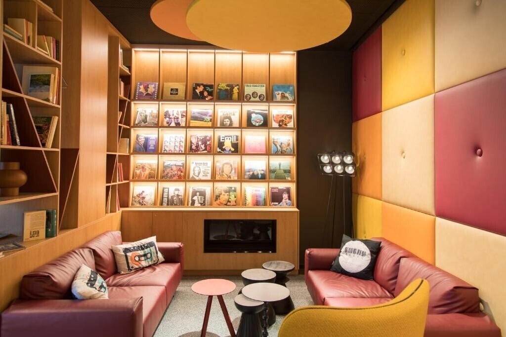 Зображення Holiday Inn Zurich Messe 4*