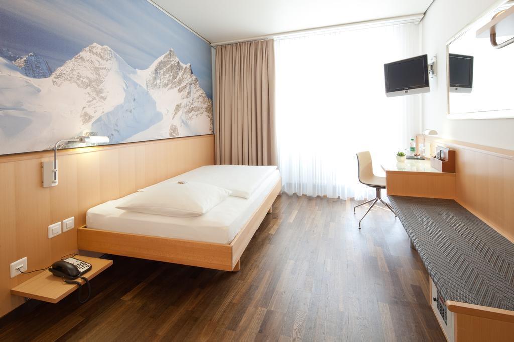 Obraz Basilea Swiss Quality Zurich 3*