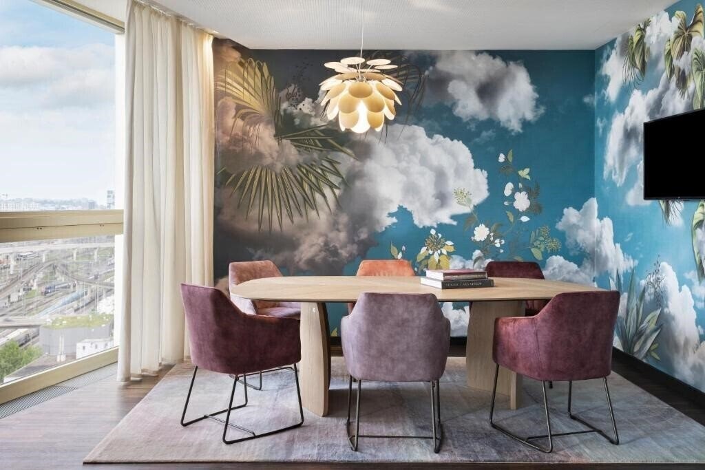 Zdjęcie Renaissance Zurich Tower Hotel 5*