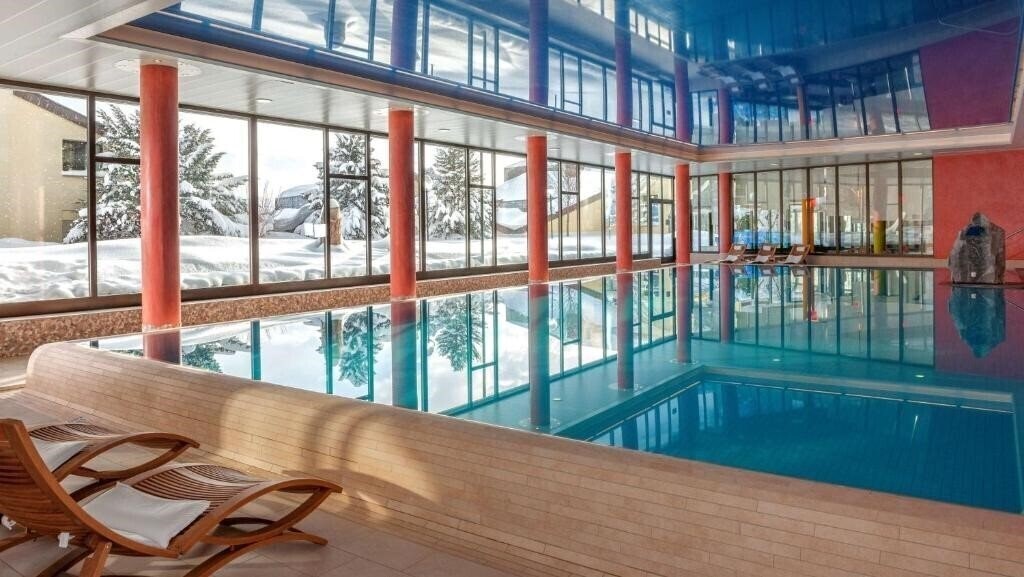 Zdjęcie Dorint Resort Bluemlisalp 4*