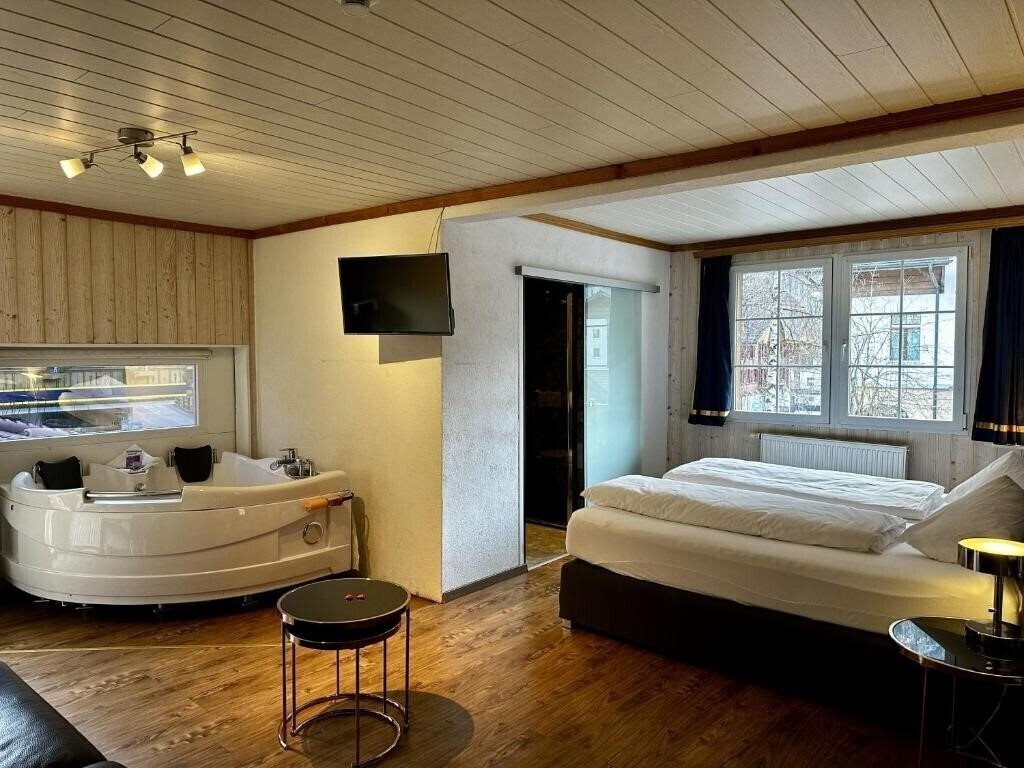 Фотографія Adler 3*