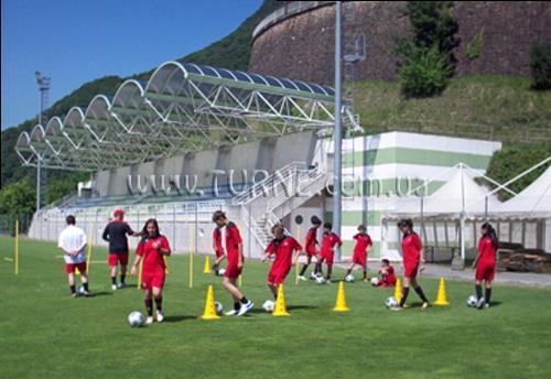 Hotel Tasis лагерь