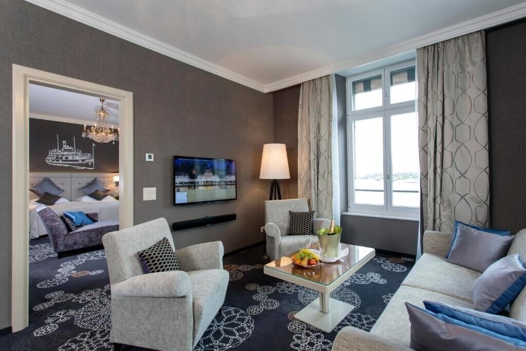 Zdjęcie Hotel Schweizerhof Luzern 5*