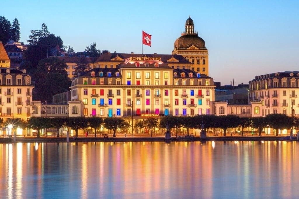 Obraz Hotel Schweizerhof Luzern 5*