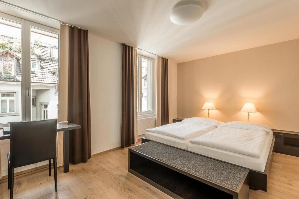 Zdjęcie Hotel Alpina Luzern 3*
