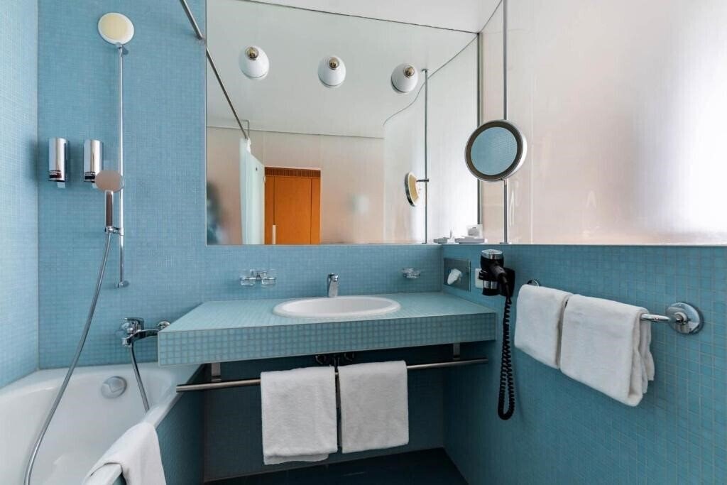 Zdjęcie Cornavin 4*