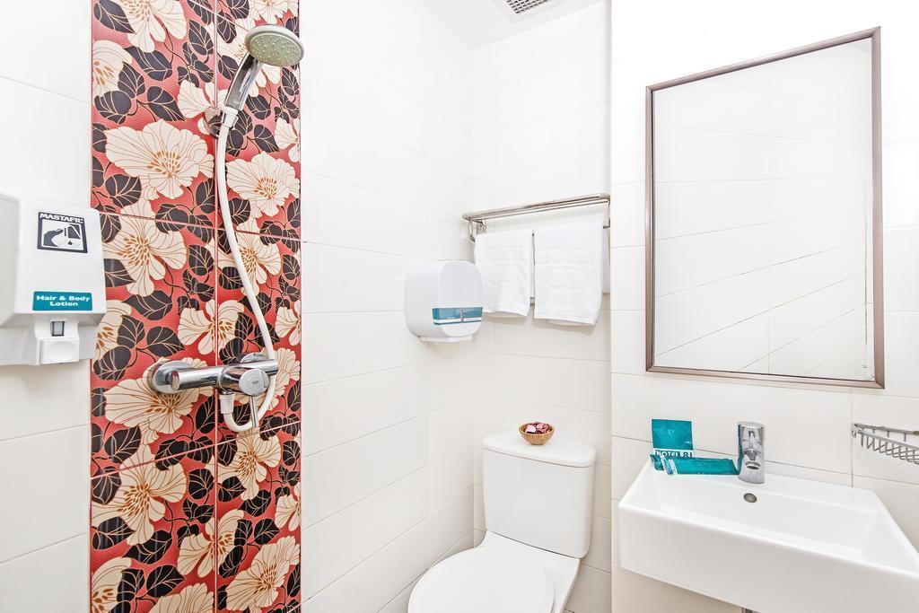 Zdjęcia Hotel 81 Osaka 2*