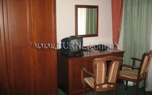 Отель Astoria 3*