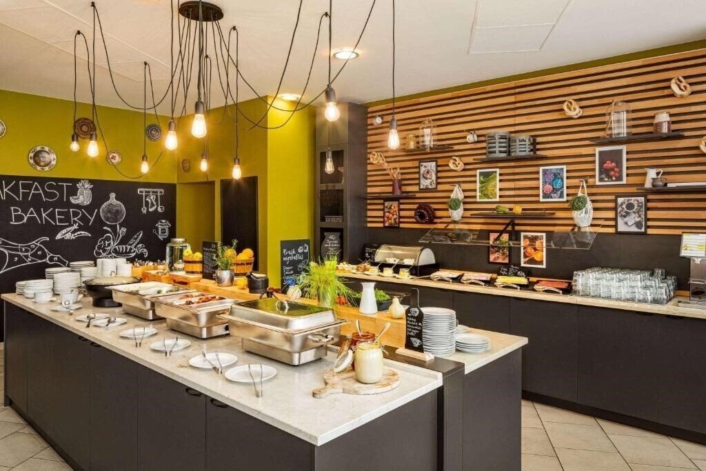 Фотографія Chopin Airport Hotel 3*