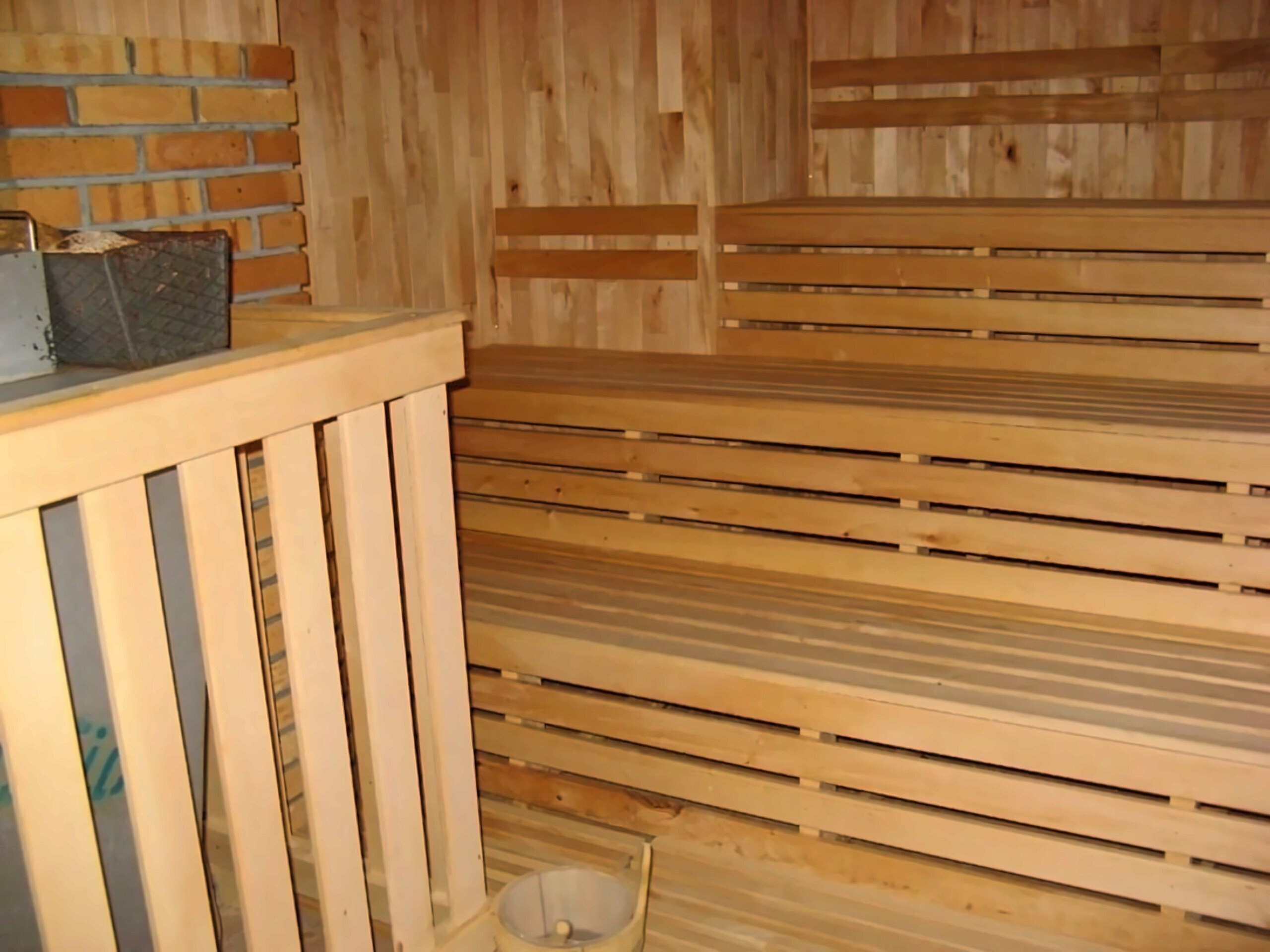 Zdjęcie Hutnik II 2*