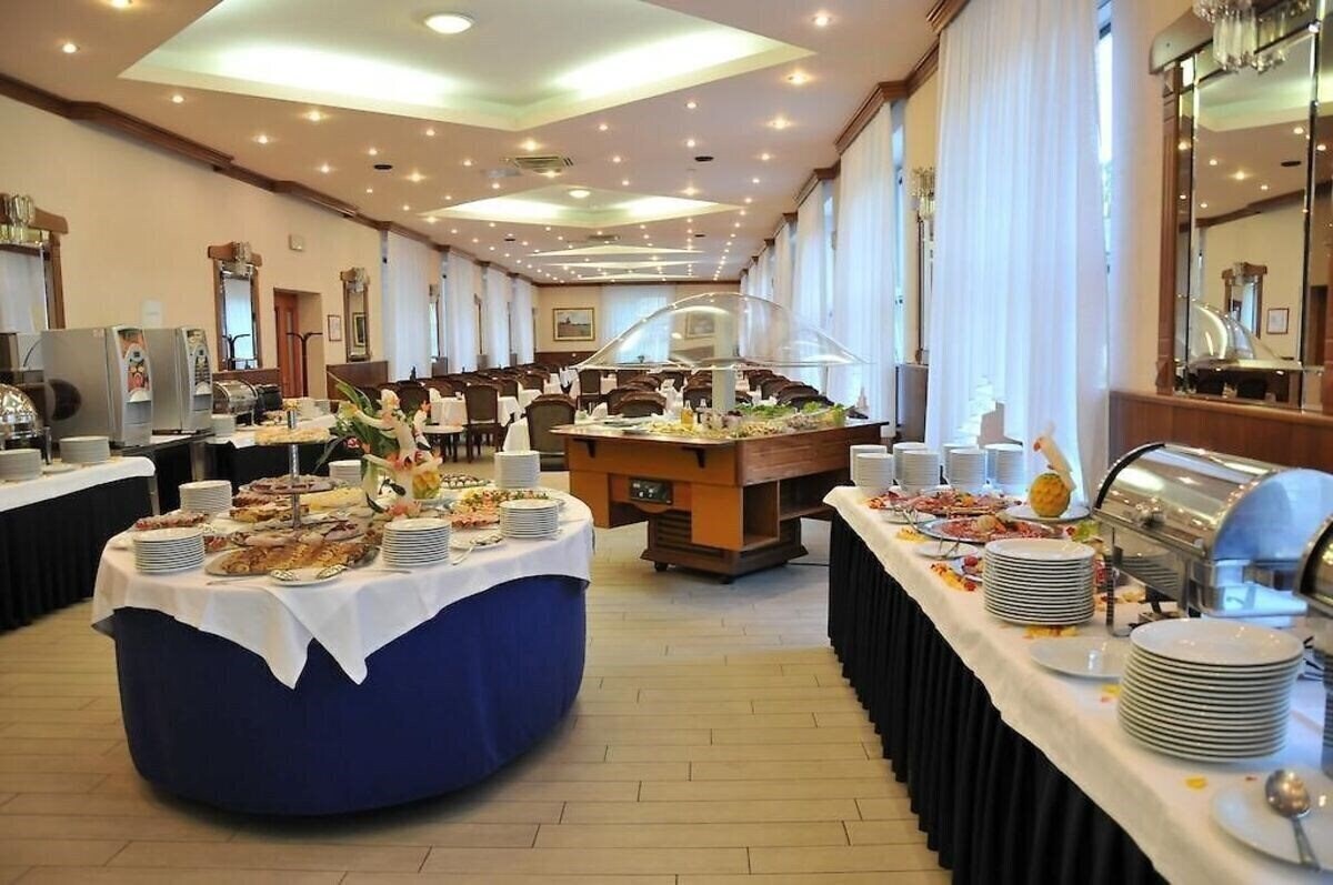 Изображение Hotel Slovenija 4*