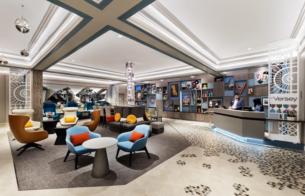 Hotel Days Inn Chicago ( Formerly Lincoln Park North ) 3*