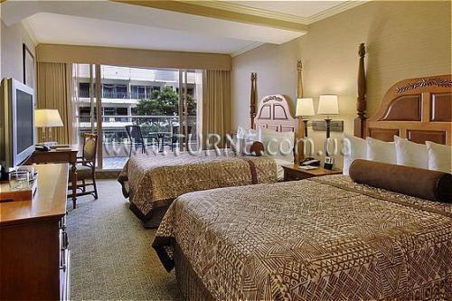 Готель Outrigger Reef on the Beach 4*