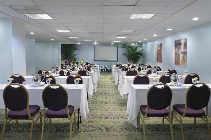 Зображення Best Western Atlantic Beach Resort 3*