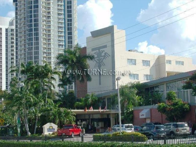 Фотографія Days Hotel Thunderbird Beach Resort 4*