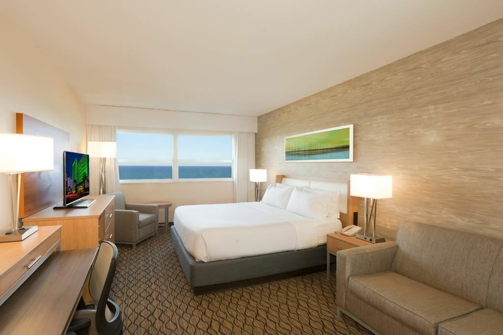 Зображення Holiday Inn Miami Beach - Oceanfront 3*