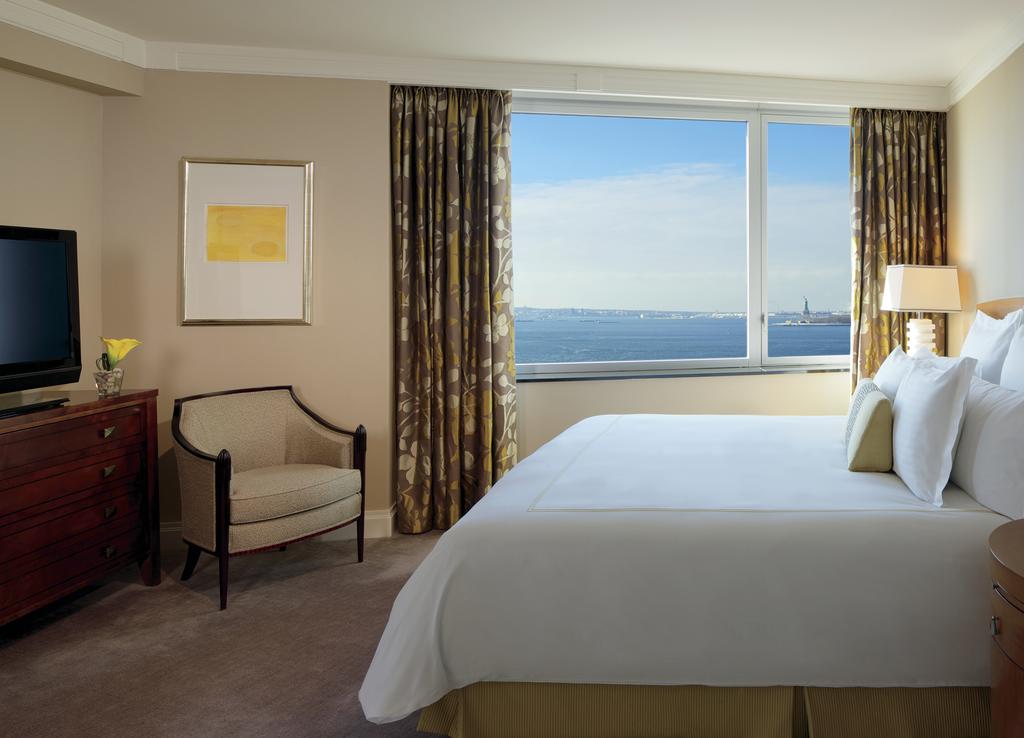Hotel The Ritz Carlton New York Battery Park 5*