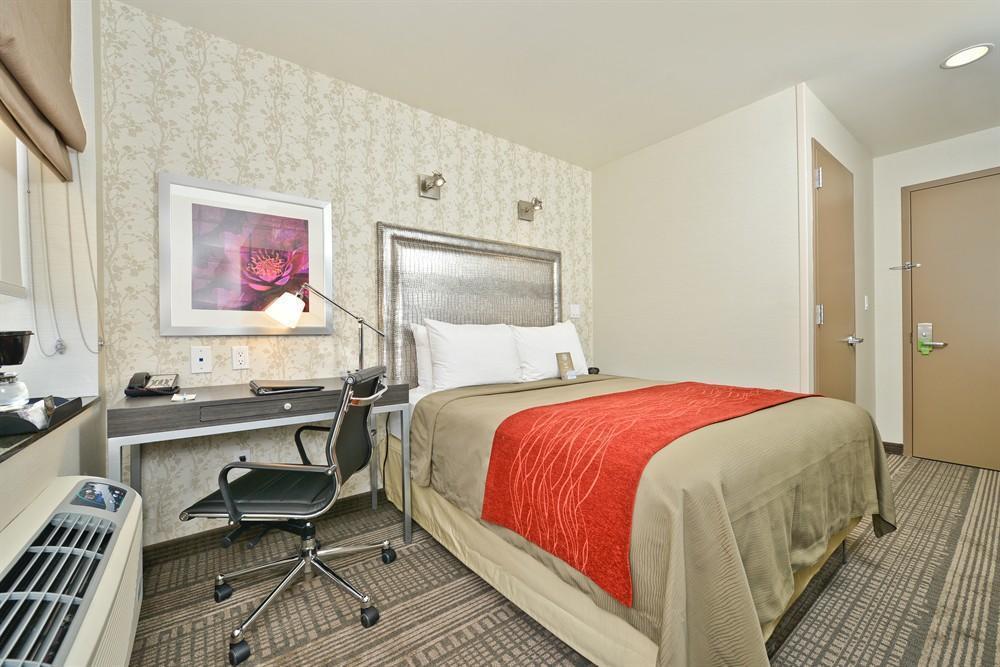 Hotel Comfort Inn Midtown West 3*