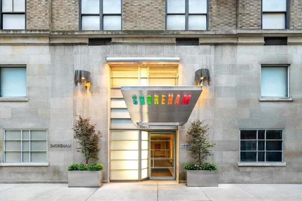 Hotel Shoreham Hotel 4*