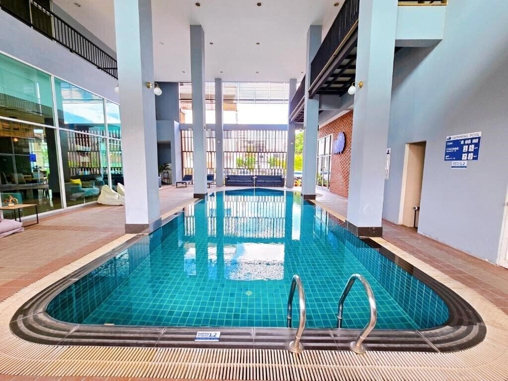 Картинка Demeter Residences Suites Bangkok 3*