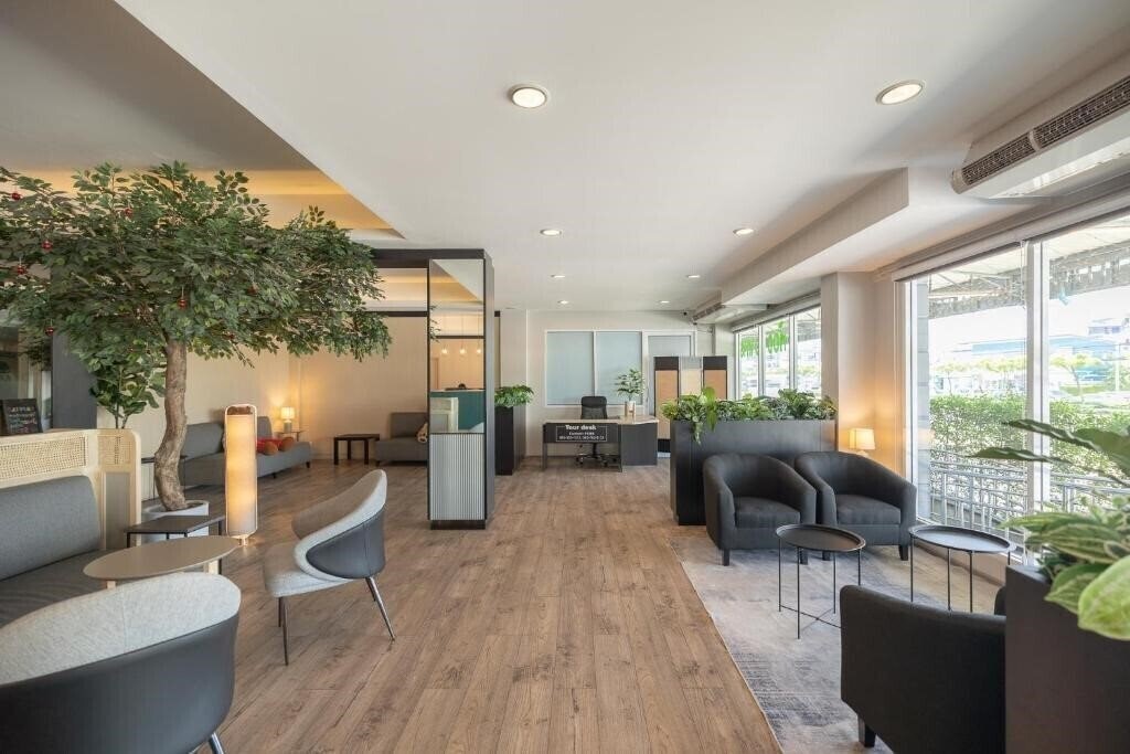 Zdjęcie Golden Jade Suvarnabhumi Hotel 3*