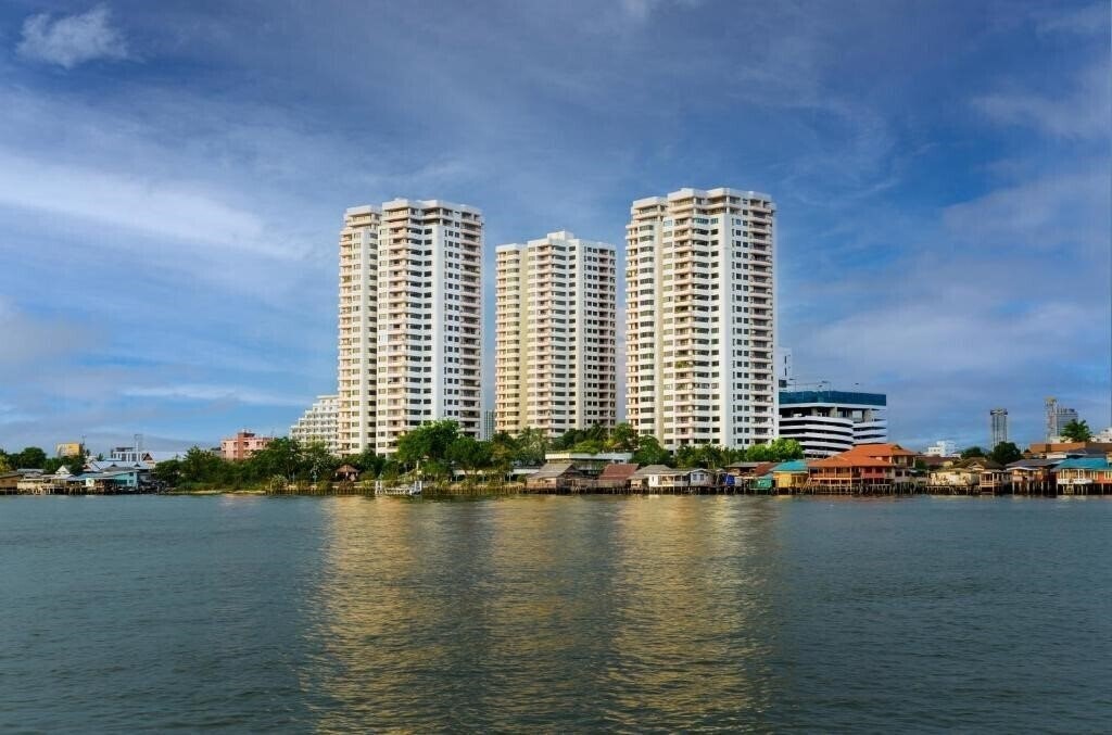 Hotel Riverine Place 4*