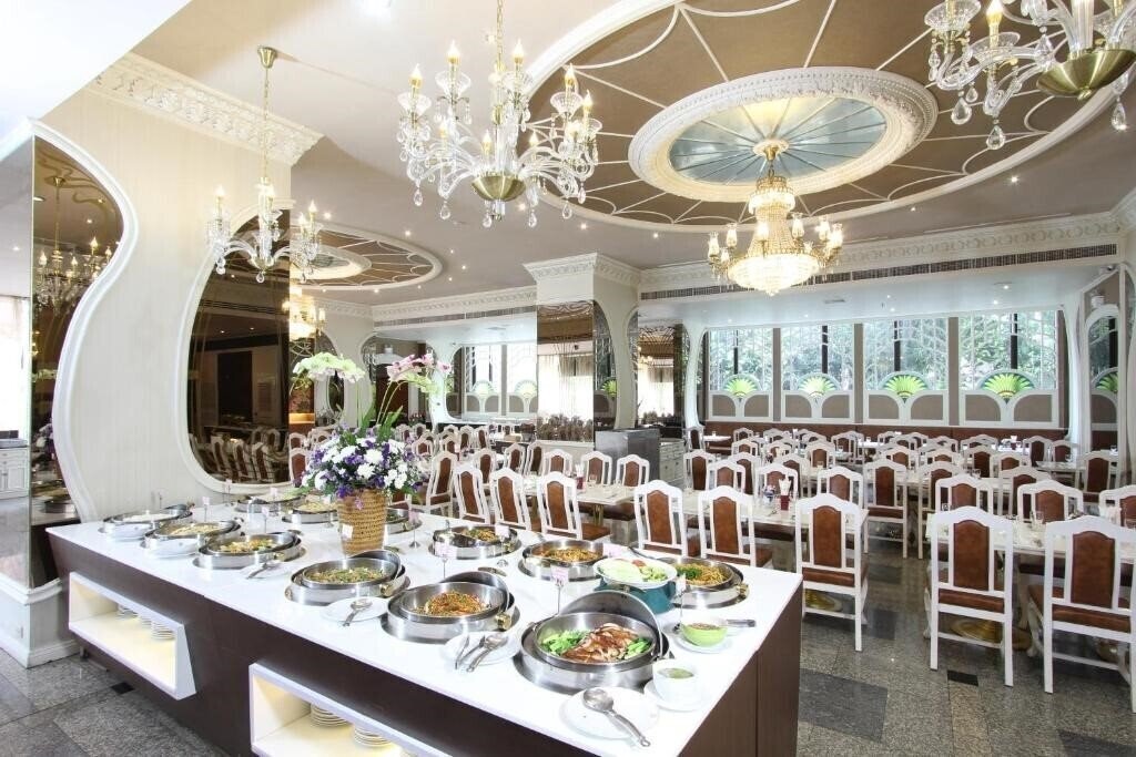 Zdjęcie Royal Benja Hotel 4*