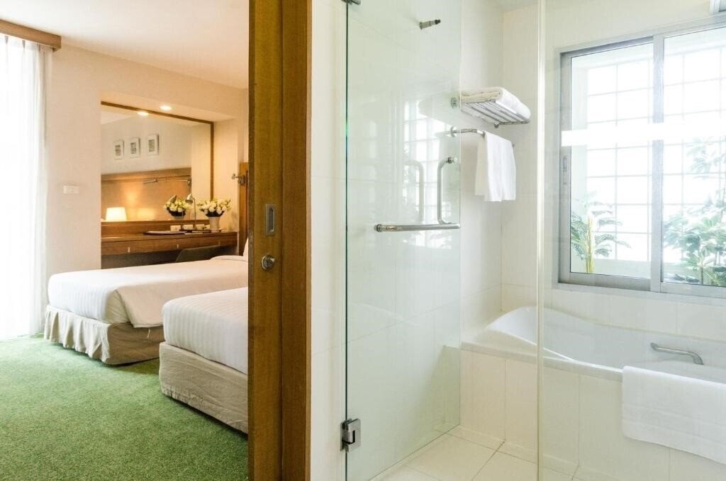 Zdjęcie At Ease Saladaeng 4*