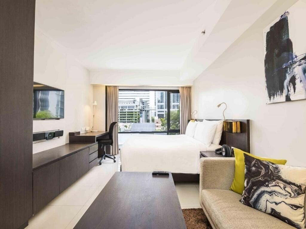 Фото Maitria Hotel Sukhumvit 4*