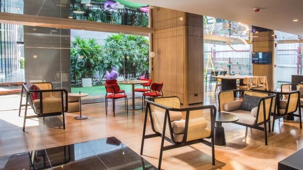 Zdjęcia Oakwood Residence Sukhumvit Thonglor 4*