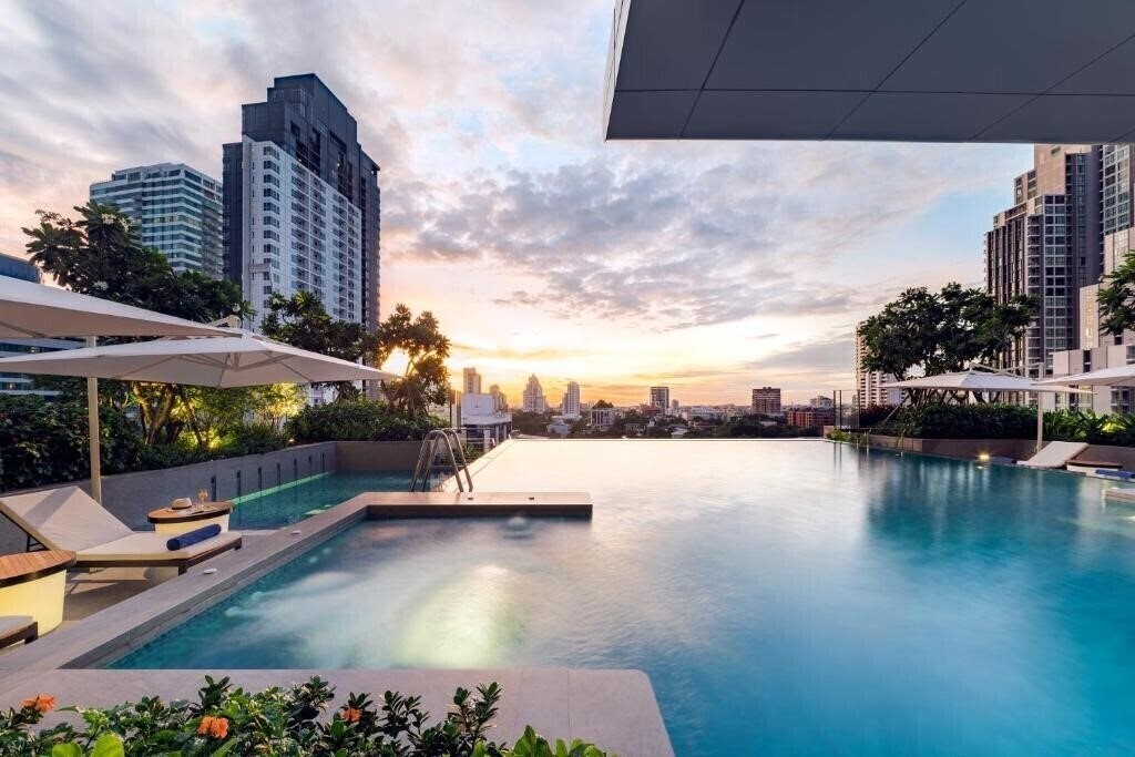 Изображение Somerset Sukhumvit Thonglor 4*